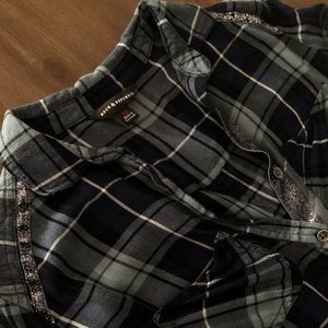Rock and Republic Flannel Top